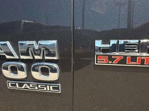 Used 2022 RAM 1500 Tradesman RWD image 17