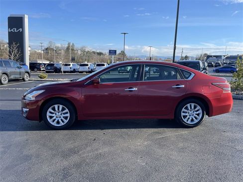 Used 2015 Nissan Altima 2.5 S image 3