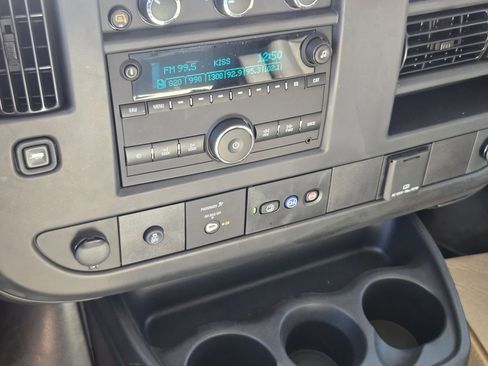 New 2025 Chevrolet Express 3500 w/ Power Convenience Package image 26