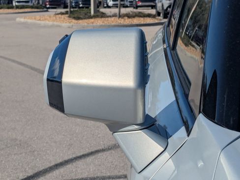 New 2027 Kia Telluride EX w/ Towing Package FWD image 12