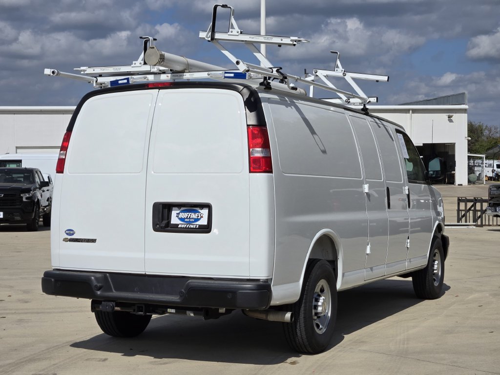 Used 2025 Chevrolet Express 2500 Extended w/ Communications Package RWD image 7