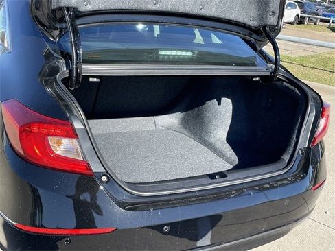 Used 2021 Honda Accord EX-L image 30