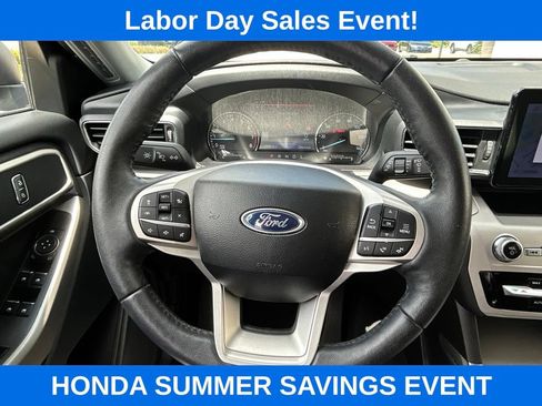 Used 2023 Ford Explorer XLT w/ Equipment Group 202A RWD image 20