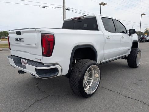 Used 2021 GMC Sierra 1500 AT4 w/ AT4 Premium Package image 4