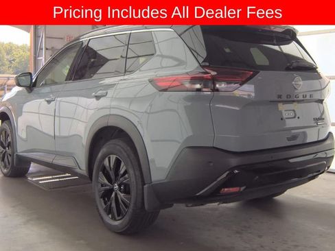 Certified 2023 Nissan Rogue SV w/ SV Premium B Package AWD/4WD image 6