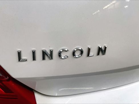Used 2014 Lincoln MKS AWD w/ Equipment Group 101A image 30