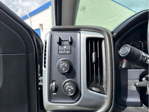 Used 2016 GMC Sierra 1500 SLE w/ SLE Value Package image 25