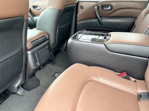 Used 2022 INFINITI QX80 Premium Select w/ Cargo Package image 23