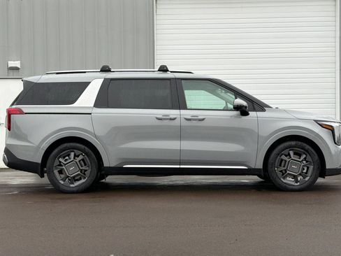 New 2026 Kia Carnival SX image 4