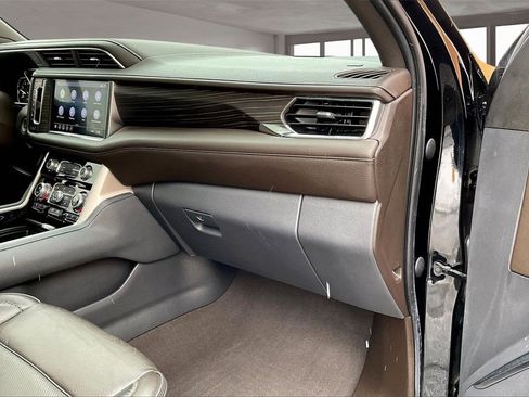 Used 2021 GMC Yukon Denali image 27