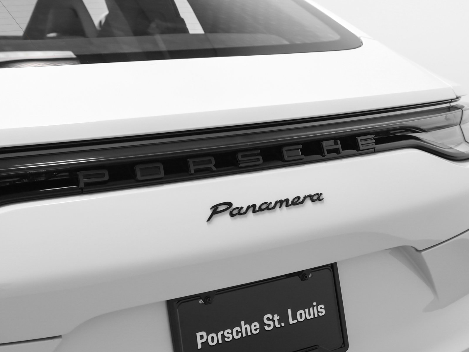 Certified 2023 Porsche Panamera Platinum Edition RWD image 15