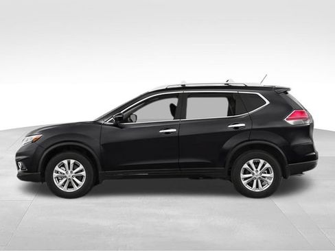 Used 2016 Nissan Rogue S FWD image 29