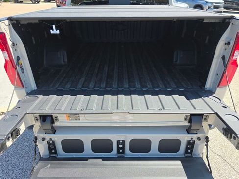 New 2026 Chevrolet Silverado 1500 ZR2 AWD/4WD image 23