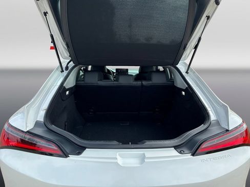 Used 2025 Acura Integra FWD image 19
