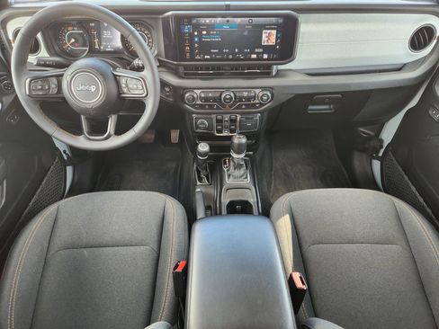Used 2024 Jeep Wrangler Unlimited Sport AWD/4WD image 25