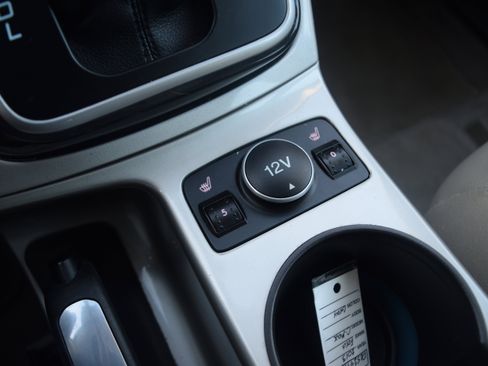 Used 2013 Ford C-MAX SEL image 13