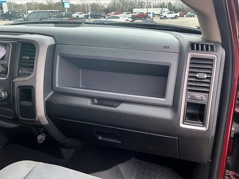 Used 2018 RAM 3500 Tradesman w/ Chrome Appearance Group image 27