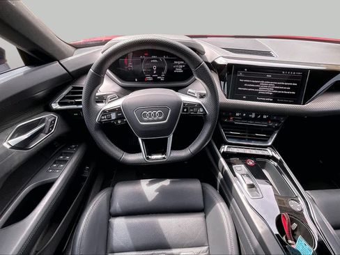 Used 2024 Audi RS e-tron GT w/ Carbon Performance Package AWD/4WD image 5