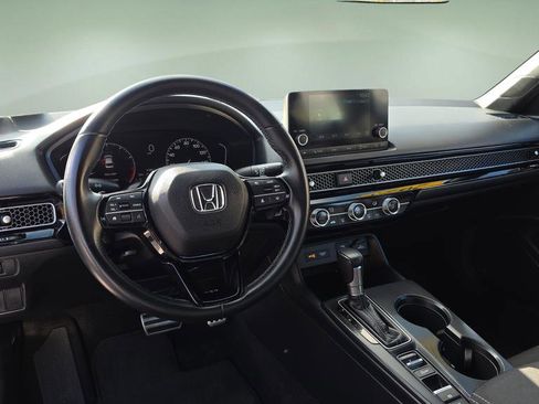 Used 2023 Honda Civic Sport image 25