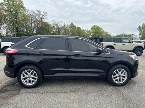 Certified 2024 Ford Edge SEL w/ Convenience Package AWD/4WD image 4