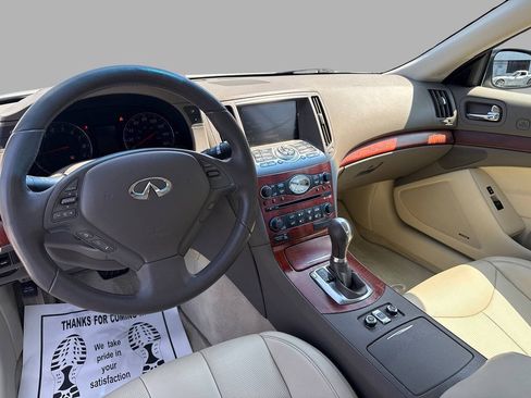 Used 2009 INFINITI G37 Convertible w/ Premium Pkg RWD image 23
