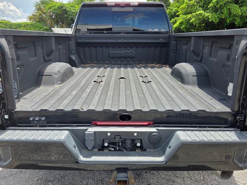 Used 2022 Chevrolet Silverado 3500 High Country AWD/4WD image 15
