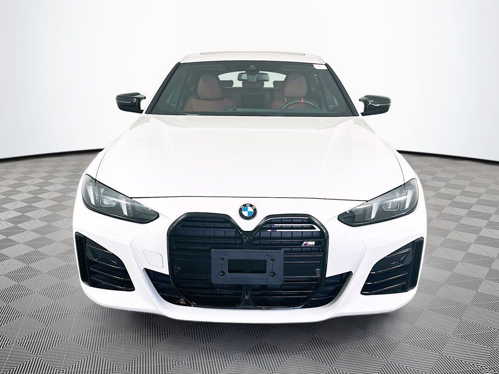 Used 2025 BMW 440i xDrive w/ Premium Package AWD/4WD image 3
