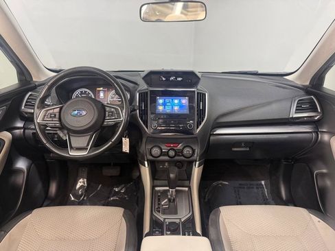 Used 2019 Subaru Forester Premium w/ All-Weather Package AWD/4WD image 13