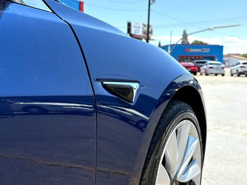 Used 2019 Tesla Model 3 Long Range image 9