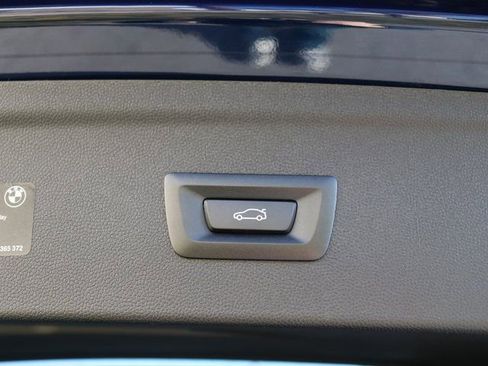 New 2026 BMW iX xDrive45 w/ M Sport Package image 27