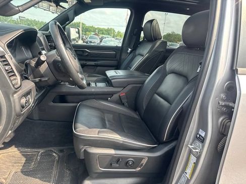 Used 2025 RAM 1500 Limited AWD/4WD image 13