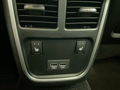 Used 2022 Dodge Charger Scat Pack w/ Plus Group RWD image 27