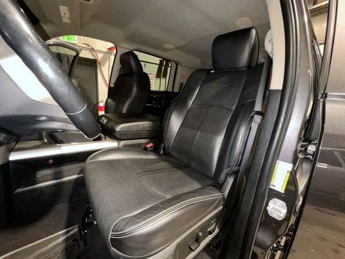 Used 2018 RAM 2500 Laramie image 11