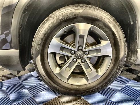 Certified 2025 Honda Pilot EX-L image 10