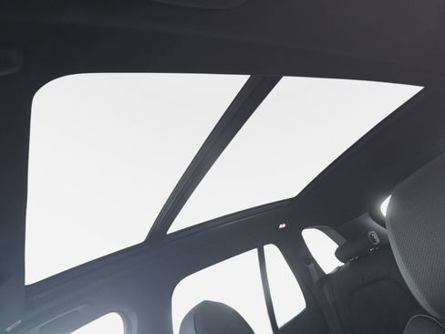 New 2026 BMW X5 sDrive40i image 16