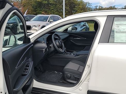 New 2025 MAZDA CX-30 AWD 2.5 S image 8