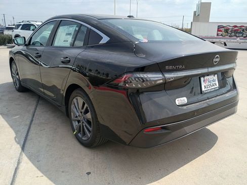 New 2026 Nissan Sentra SL w/ Floor Mat Package image 4