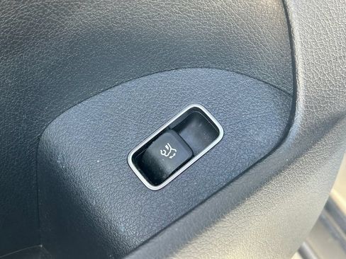 Used 2021 Mercedes-Benz GLE 350 image 26
