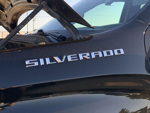 Certified 2021 Chevrolet Silverado 1500 Custom RWD image 31