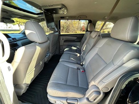 Used 2016 Honda Odyssey EX-L image 13