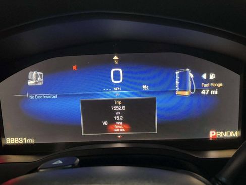 Used 2015 Cadillac Escalade Premium image 42