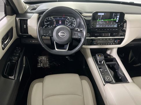 Used 2023 Nissan Pathfinder SL w/ SL Premium Package image 23