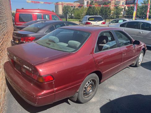 Used 1999 Toyota Camry CE image 4