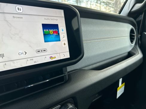 New 2026 Jeep Gladiator Sport image 17