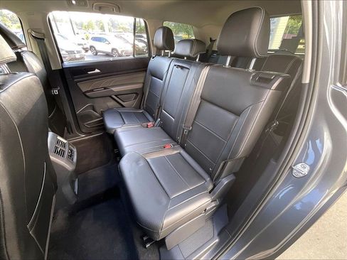 Used 2023 Volkswagen Atlas SEL AWD/4WD image 14