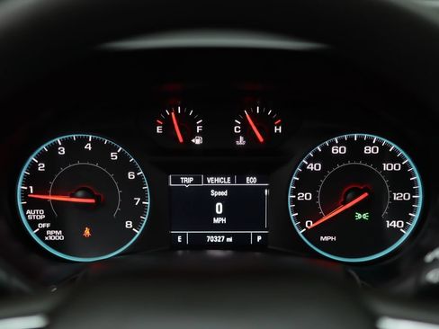Used 2018 Chevrolet Equinox LT FWD image 11