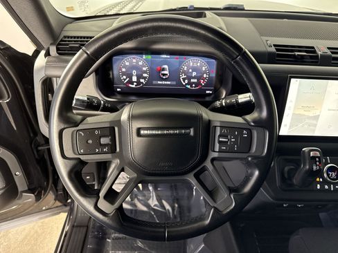 Used 2022 Land Rover Defender 90 X AWD/4WD image 10
