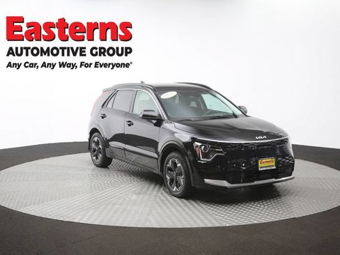 Used 2023 Kia Niro Wind w/ Wind Preserve Package FWD image 51