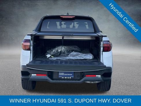 Certified 2024 Hyundai Santa Cruz Limited image 13