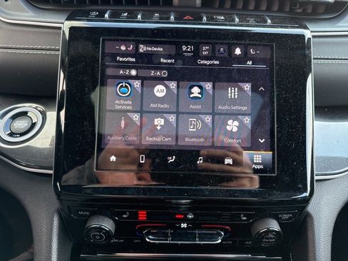 Used 2022 Jeep Grand Cherokee Altitude image 17